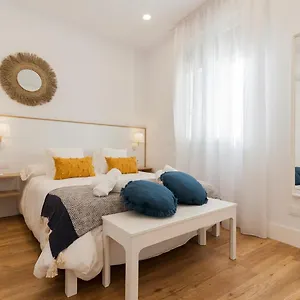 https://apartamento-barrocal.hotelsincadiz.net